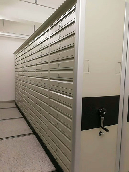 海發(fā)密集架、密集柜大企業(yè)大公司優(yōu)質(zhì)的選擇，密集架海發(fā)專業(yè)制造。